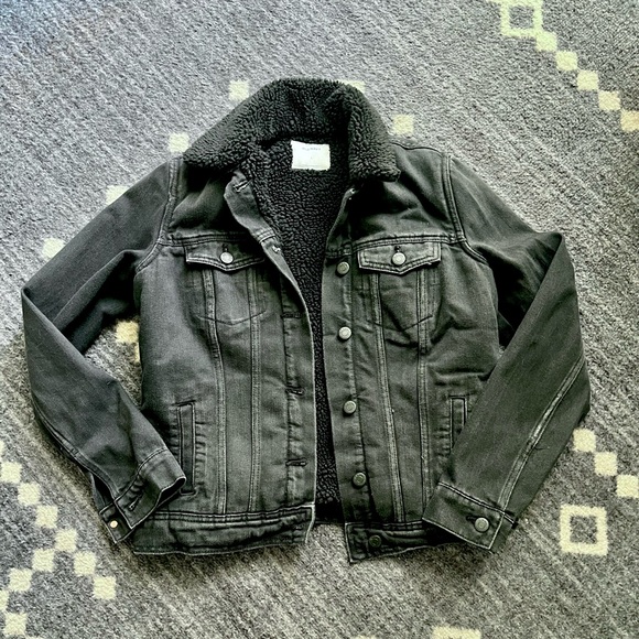 Black Denim Sherpa Jacket sz s - Picture 1 of 4